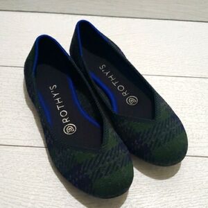 Rothys hunter green plaid round toe  womens shoe flats size 6